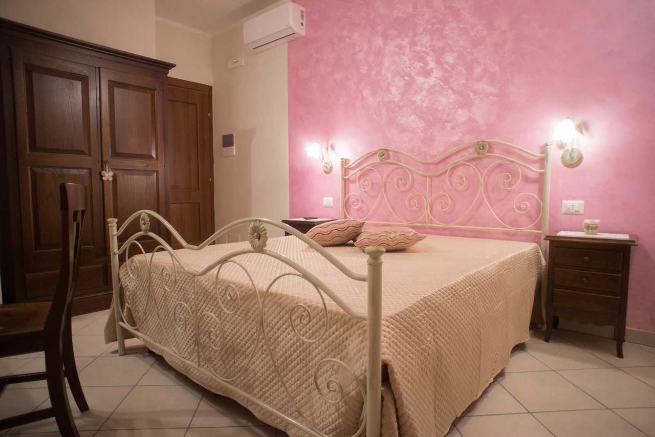 B&B Le Due Gioie Taviano  Exterior photo